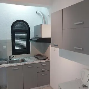 2* Aparthotel Tassos 2
